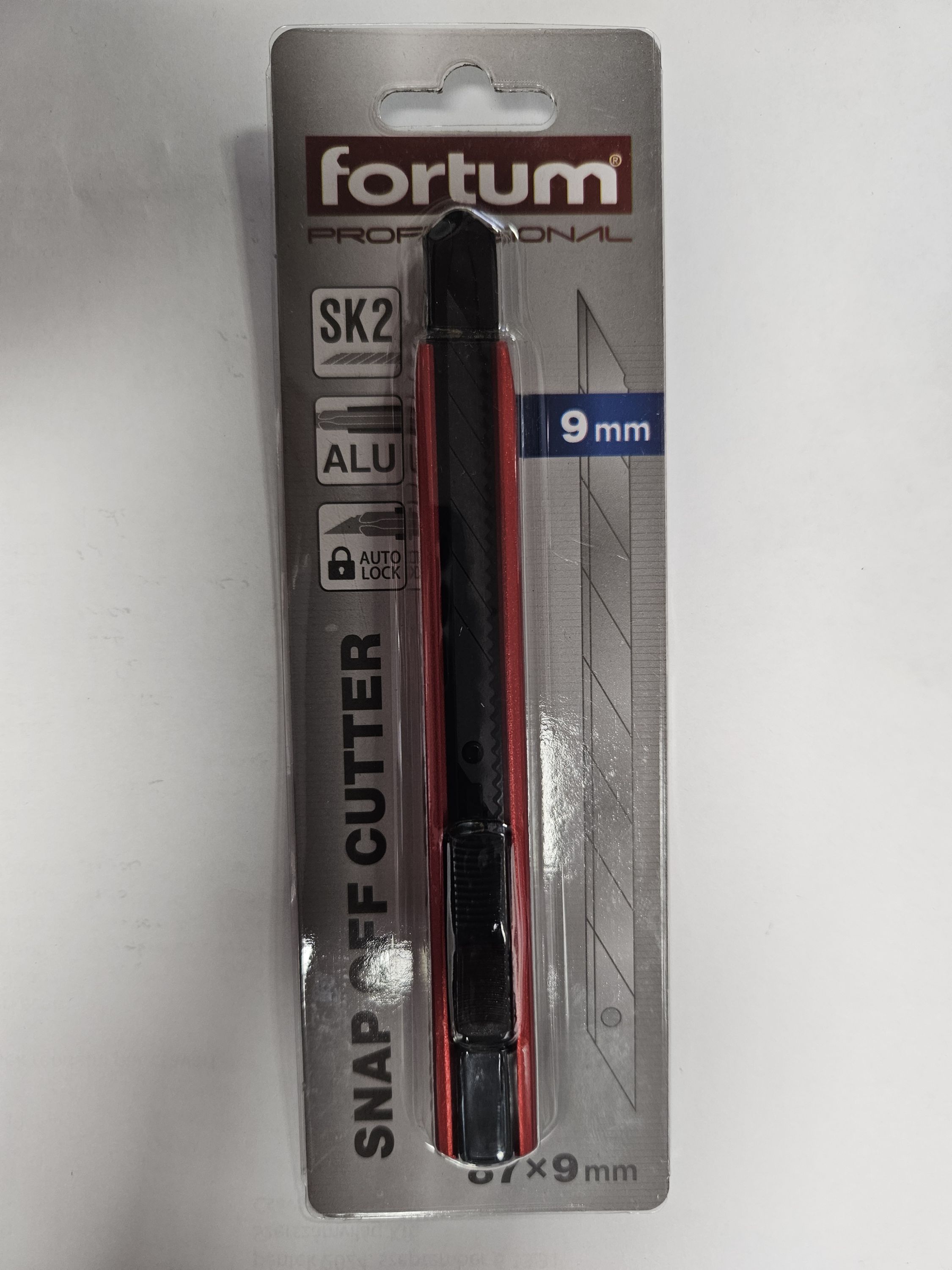 FORTUM szike 9mm piros 87x9 termék fő termékképe