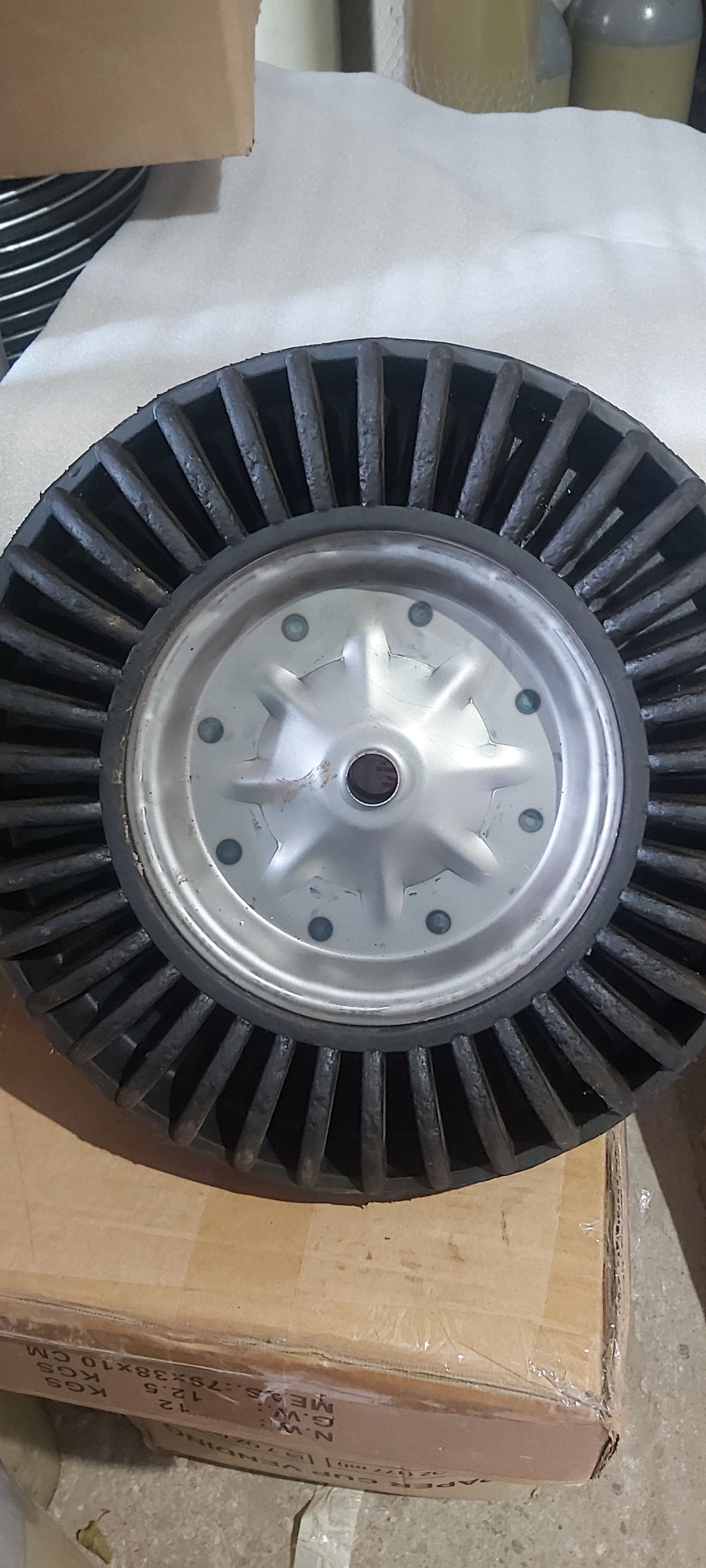 Talicska kerék tömör termék fő termékképe