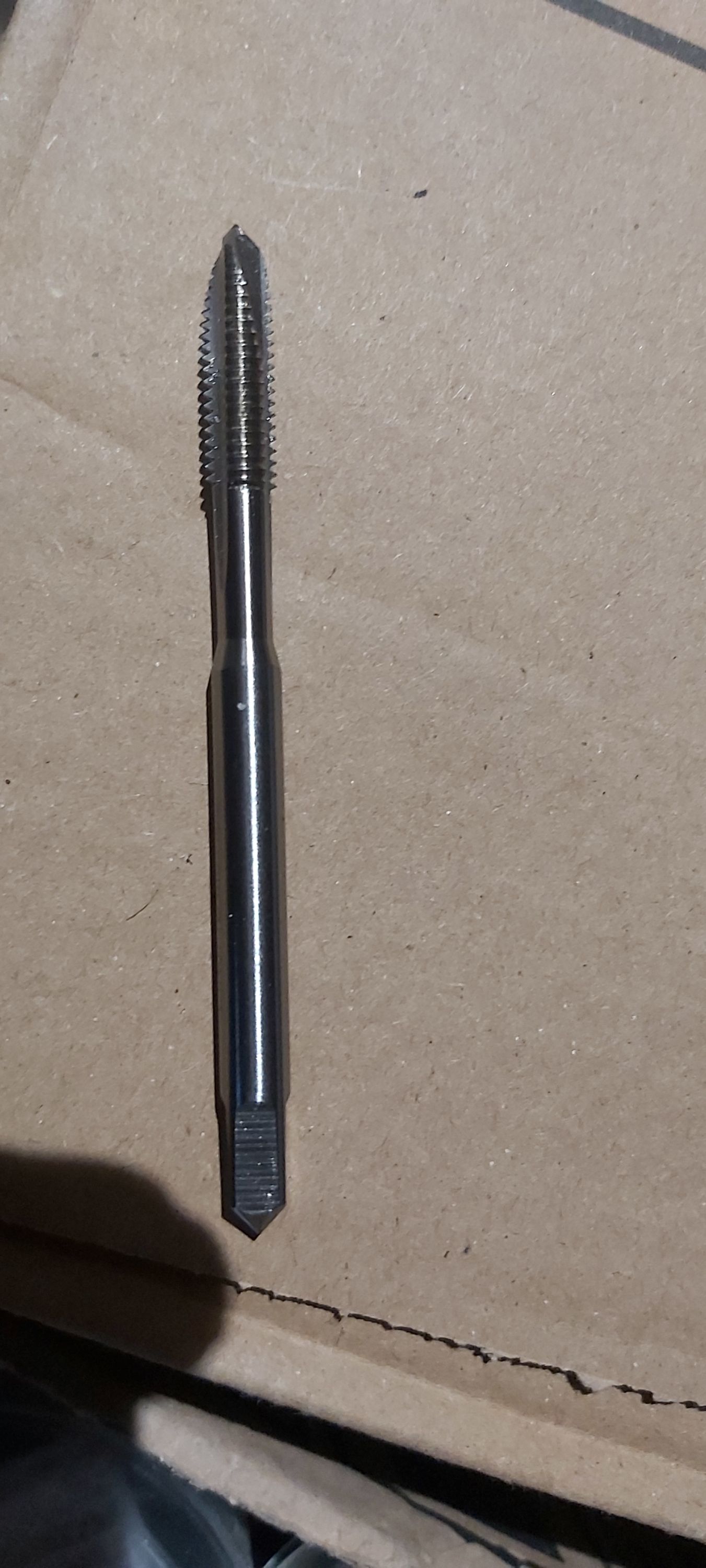 Terrax Gépi menetfúró M6 egyenes HSS termék fő termékképe