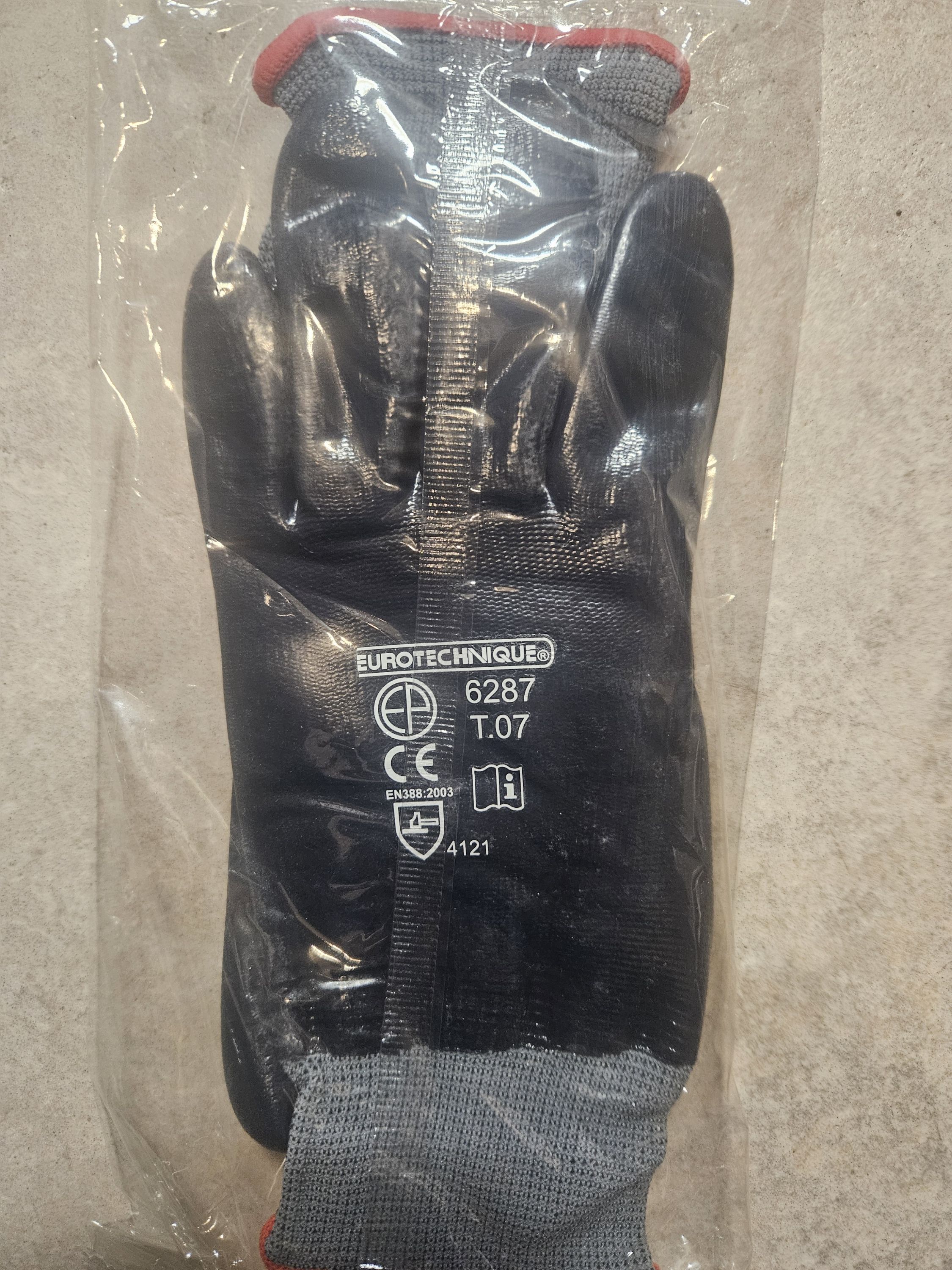 EUROTECHNIQUE 6287 védőkesztyű , mártott T7 termék fő termékképe