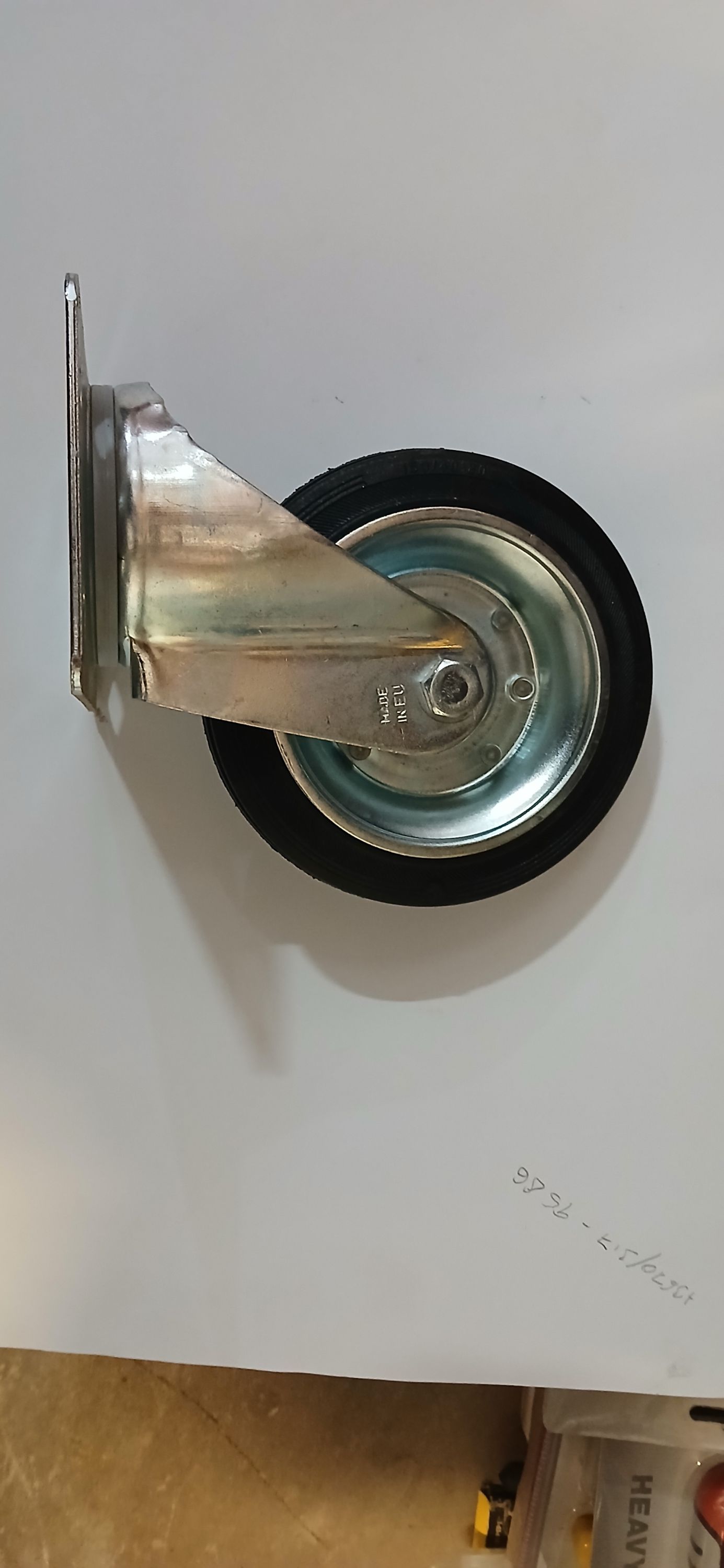 Cebora Forgó villás kerék 150 mm siklócsapágyas Fekete gumis termék fő termékképe