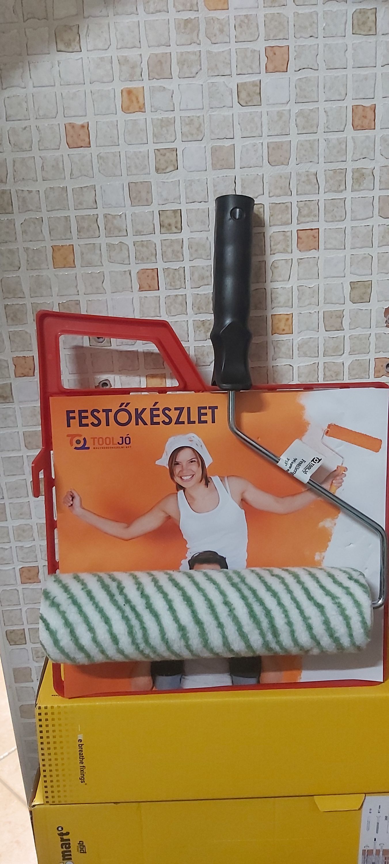 TOOLJO Festő készlet Zöld fehér hengerrel + Rács  + nyél termék fő termékképe