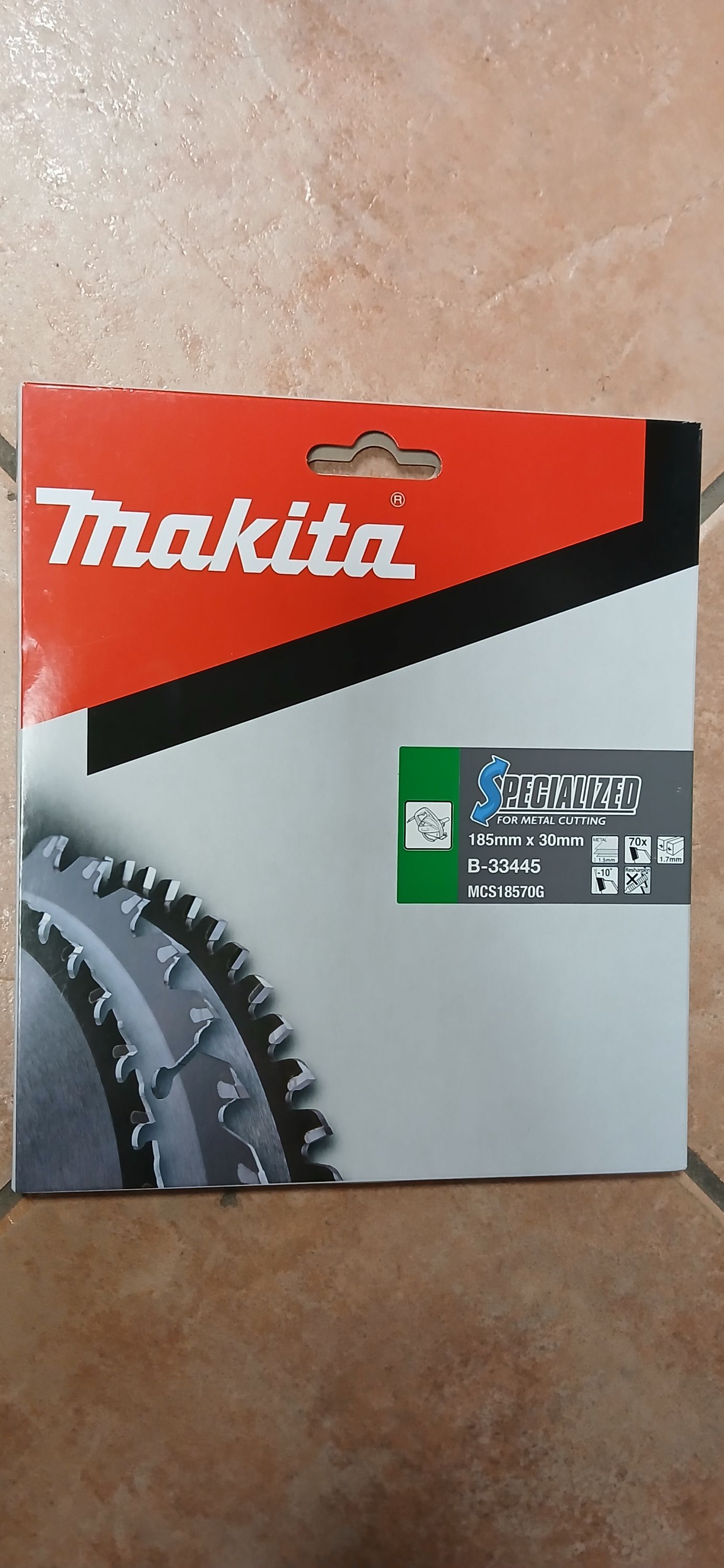 Makita Körfűrészlap 185 x 30 70fog Fémvágó termék fő termékképe