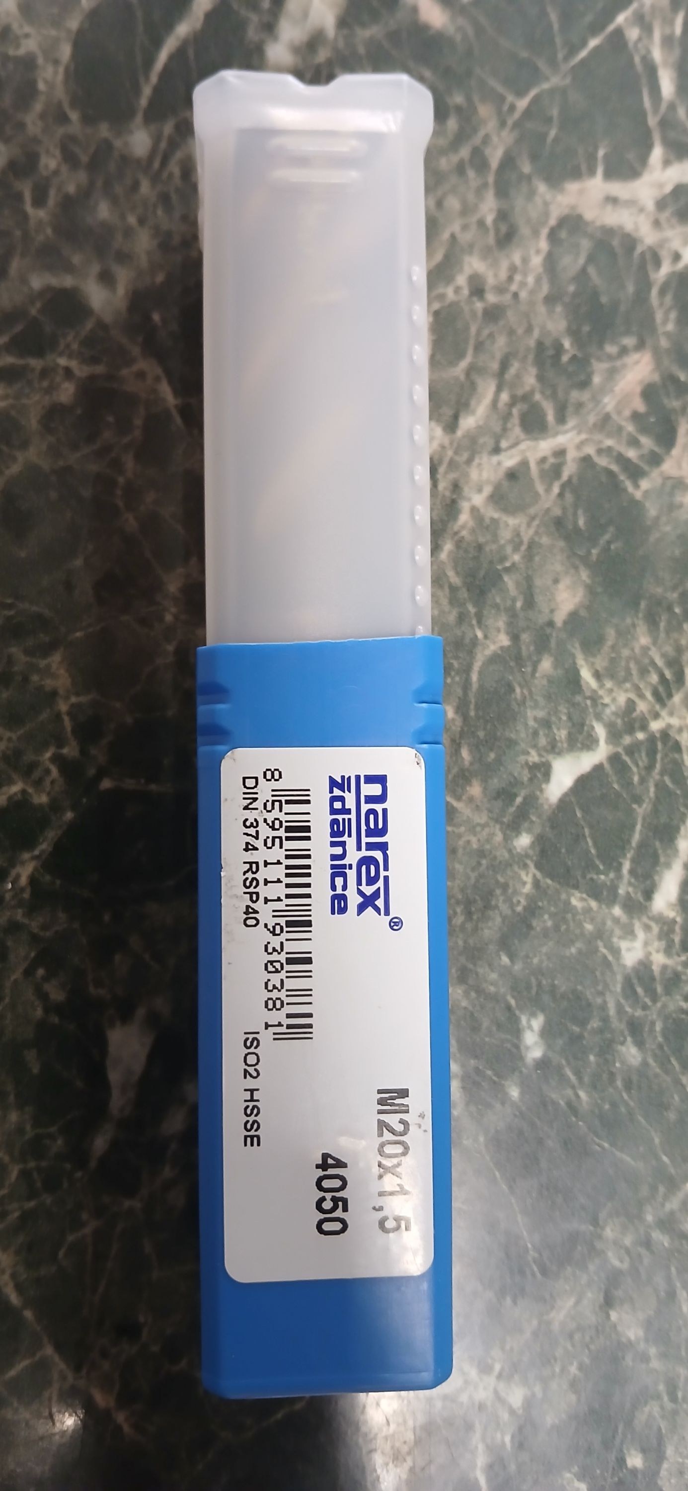 NAREX Gépi menetfúró M20x1,5 HSS-E csavart termék fő termékképe