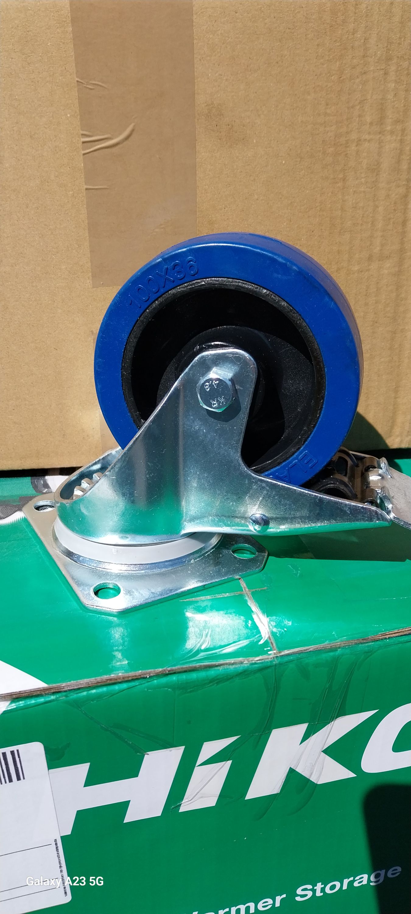 Cebora Szuperelasztikus tűgörgős fékes villás kerék 100mm termék fő termékképe