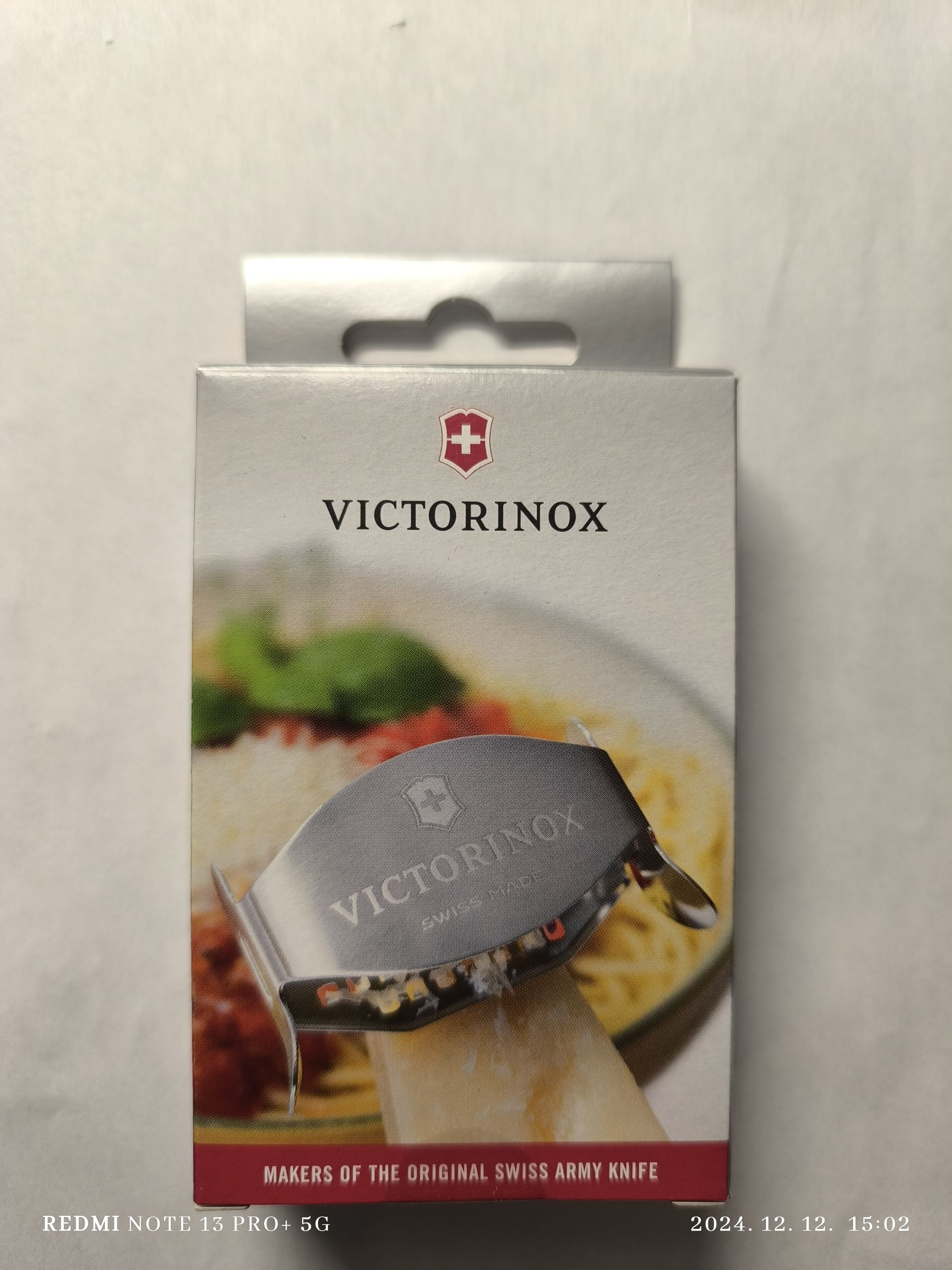 VICTORINOX Sajtreszelő termék fő termékképe