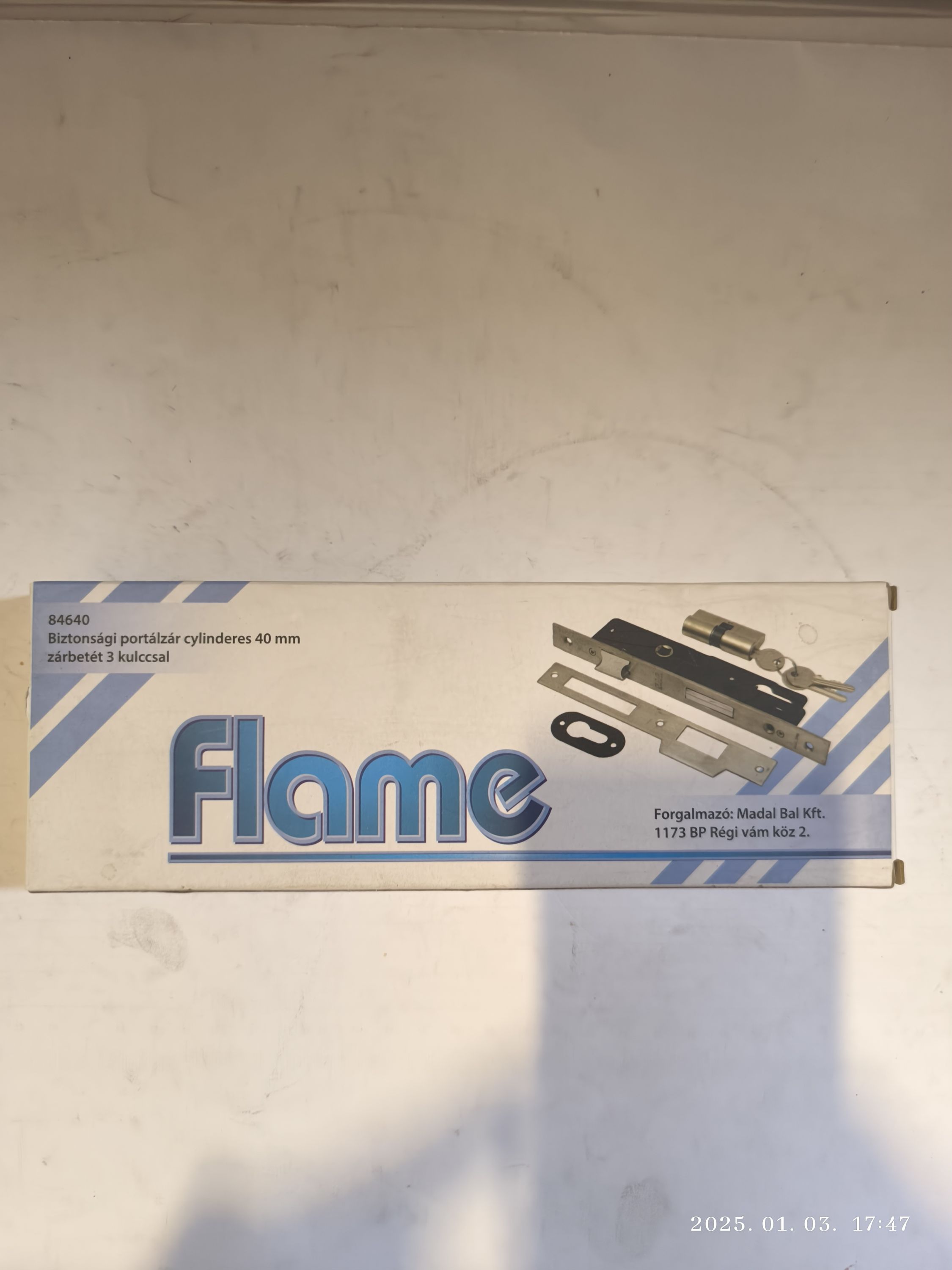 FLAME Biztonsági portálzár  cylinderes 40mm zárbetét 3 kulccsal termék fő termékképe