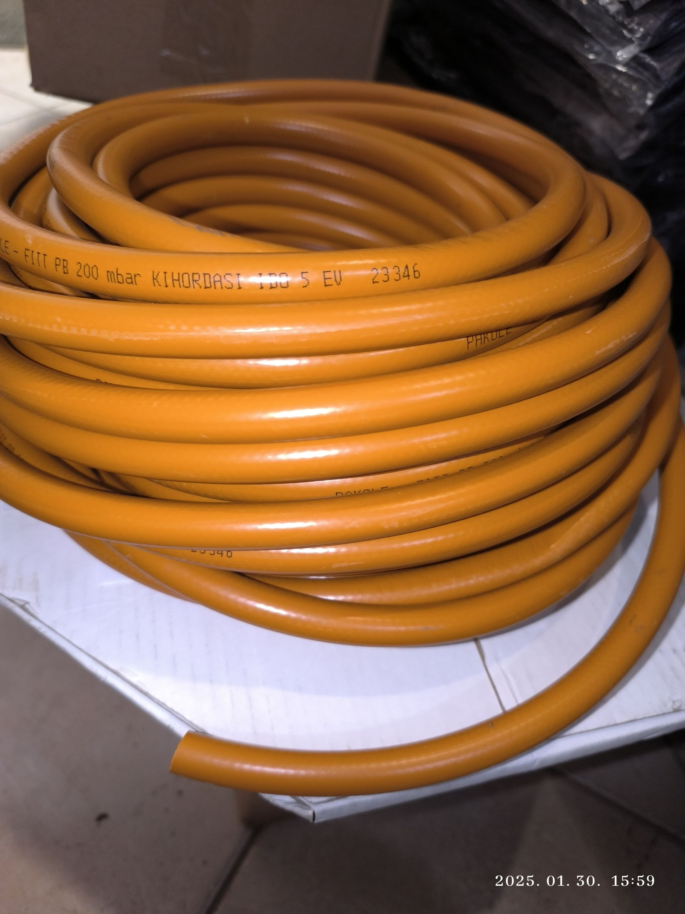 PAKOLE Propán tömlő 9x15mm-es ( PB tömlő ) ORANGE termék fő termékképe