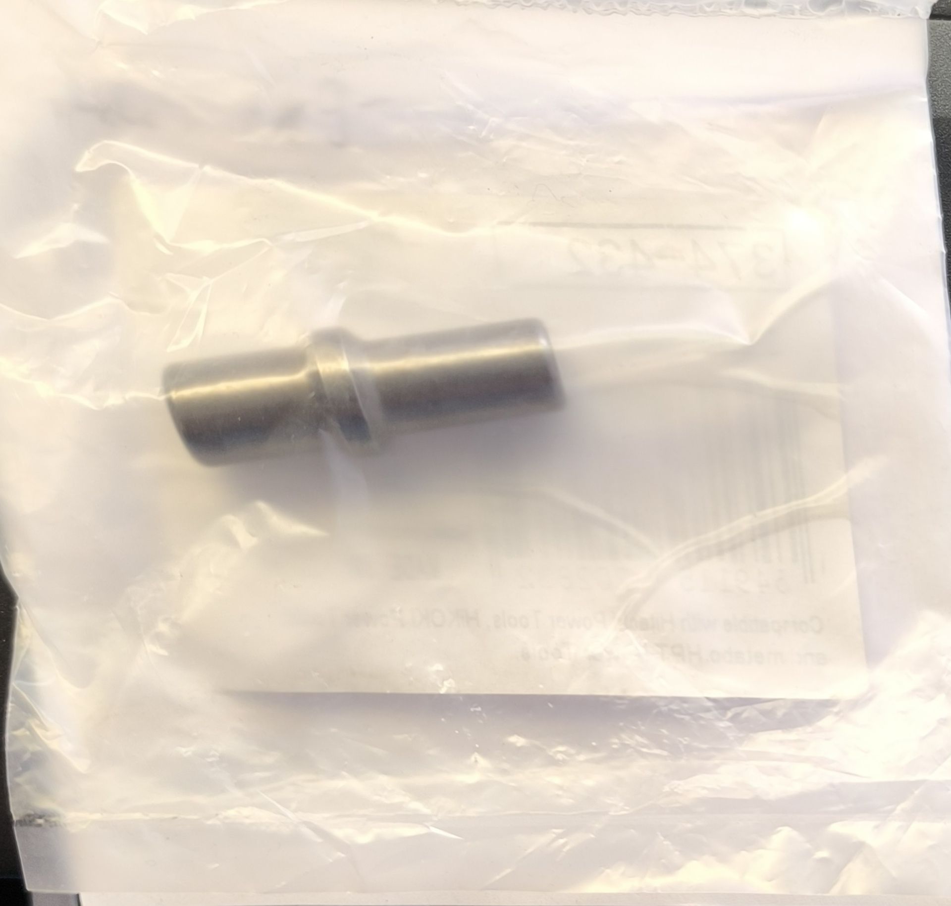 HIKOKI alkatrész ütőszeg /DH24/26/28P*2 termék fő termékképe