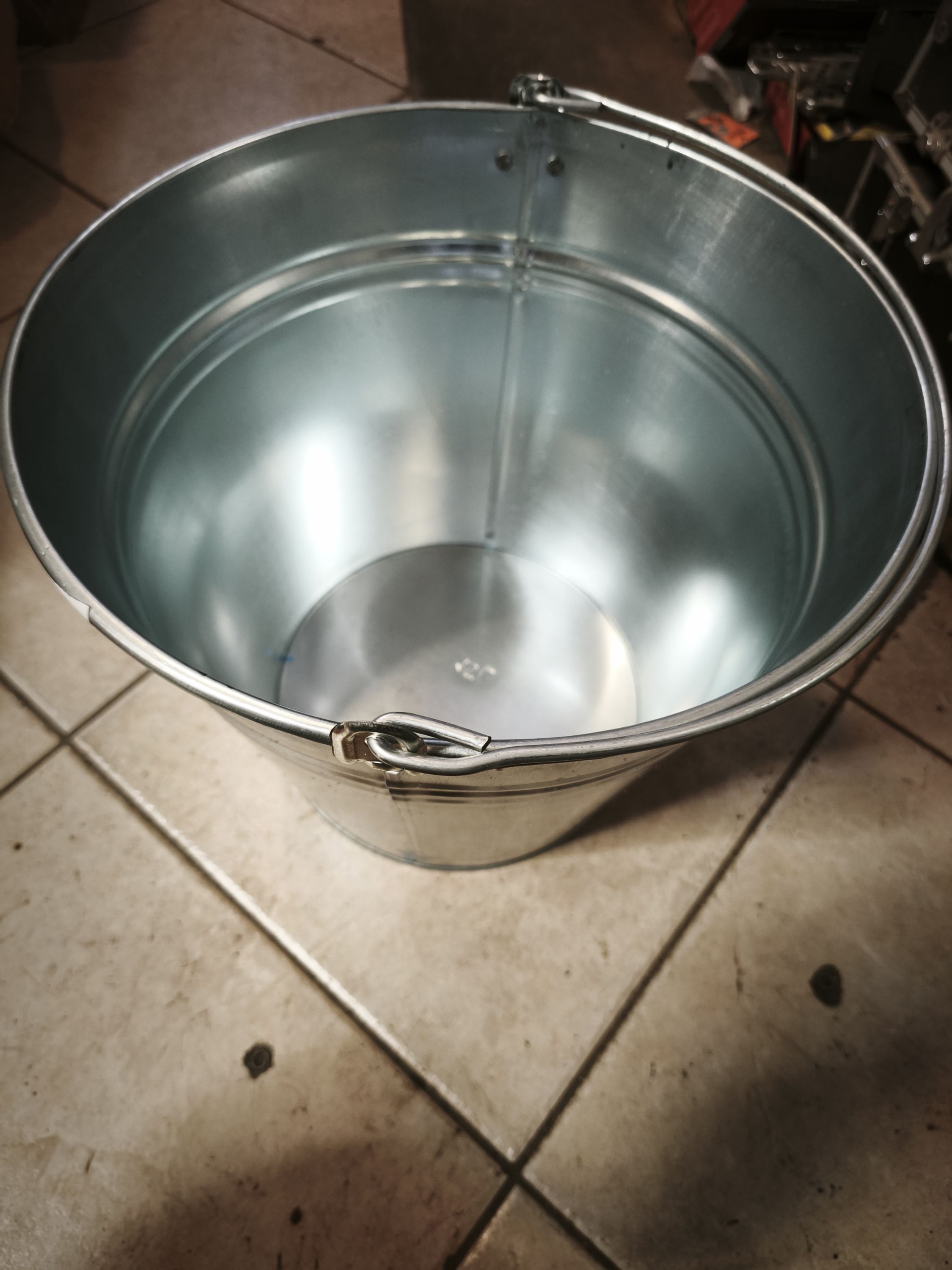 Festa Horganyzott vödör 15L -es termék fő termékképe