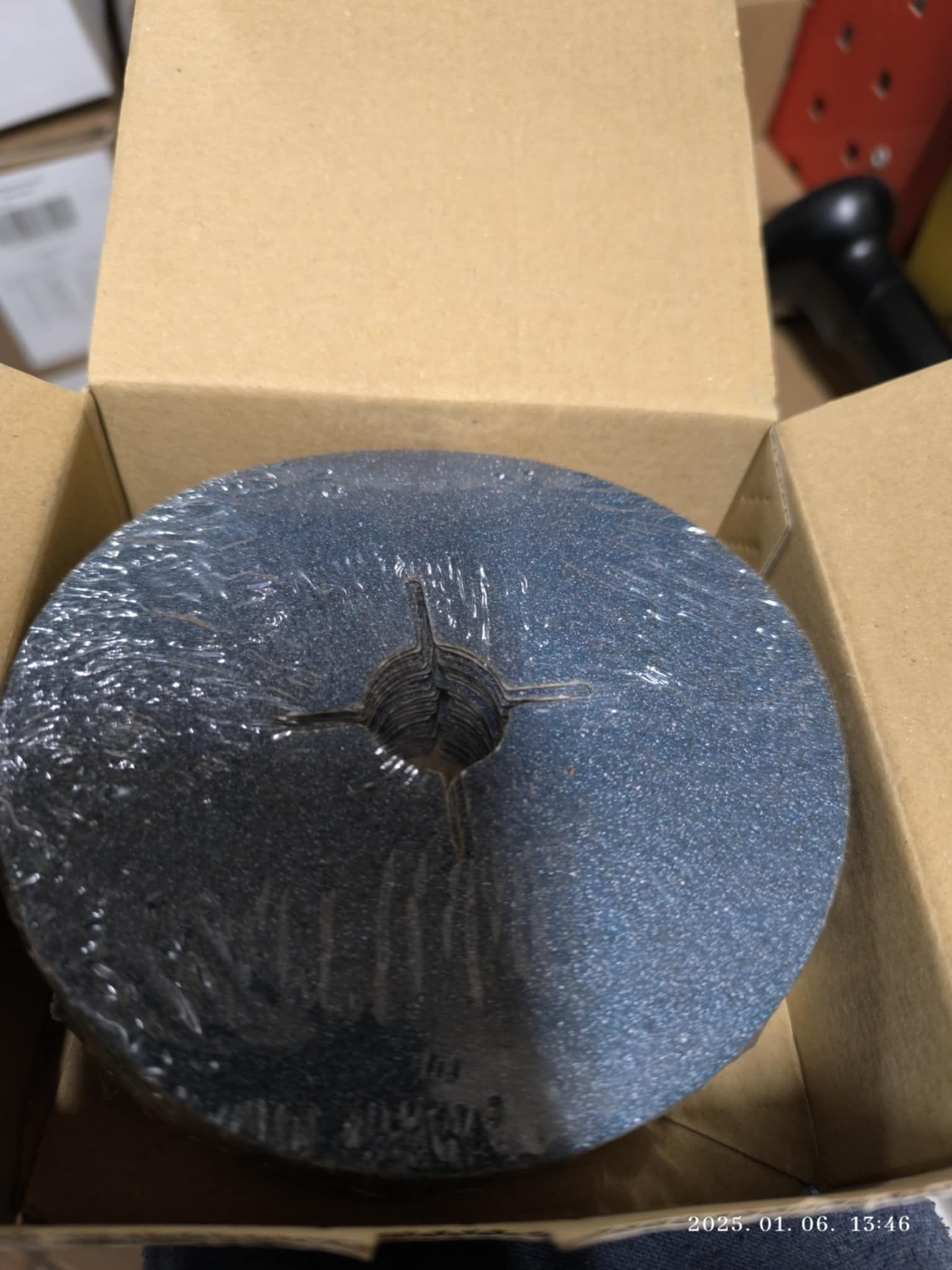 Hermes fibertárcsa 125mm P60 kék termék fő termékképe